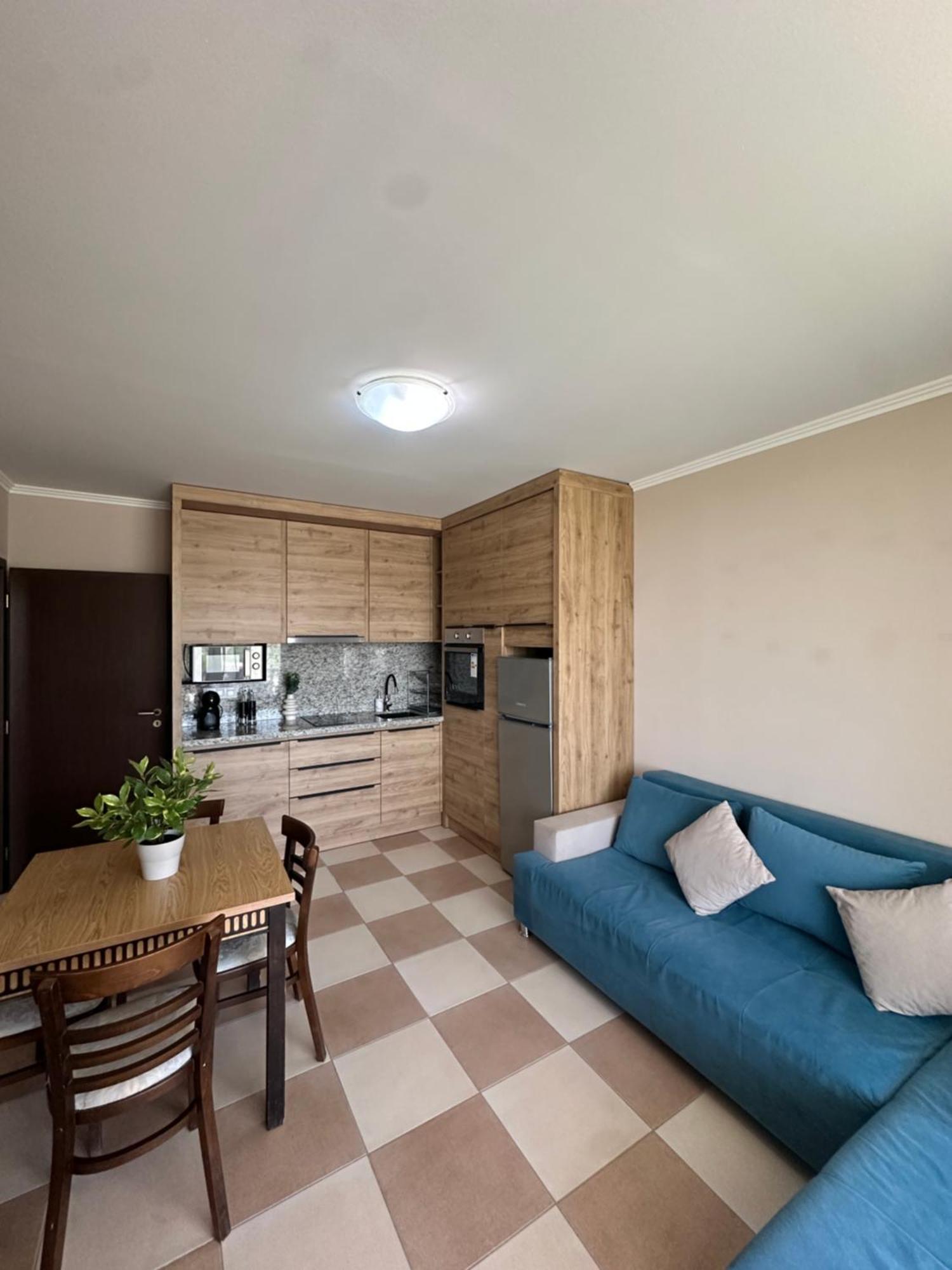 Anvers Apartment *
